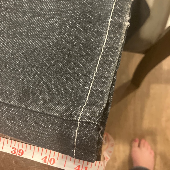 Guess jeans-excellent condition-32x41 - Picture 6 of 6